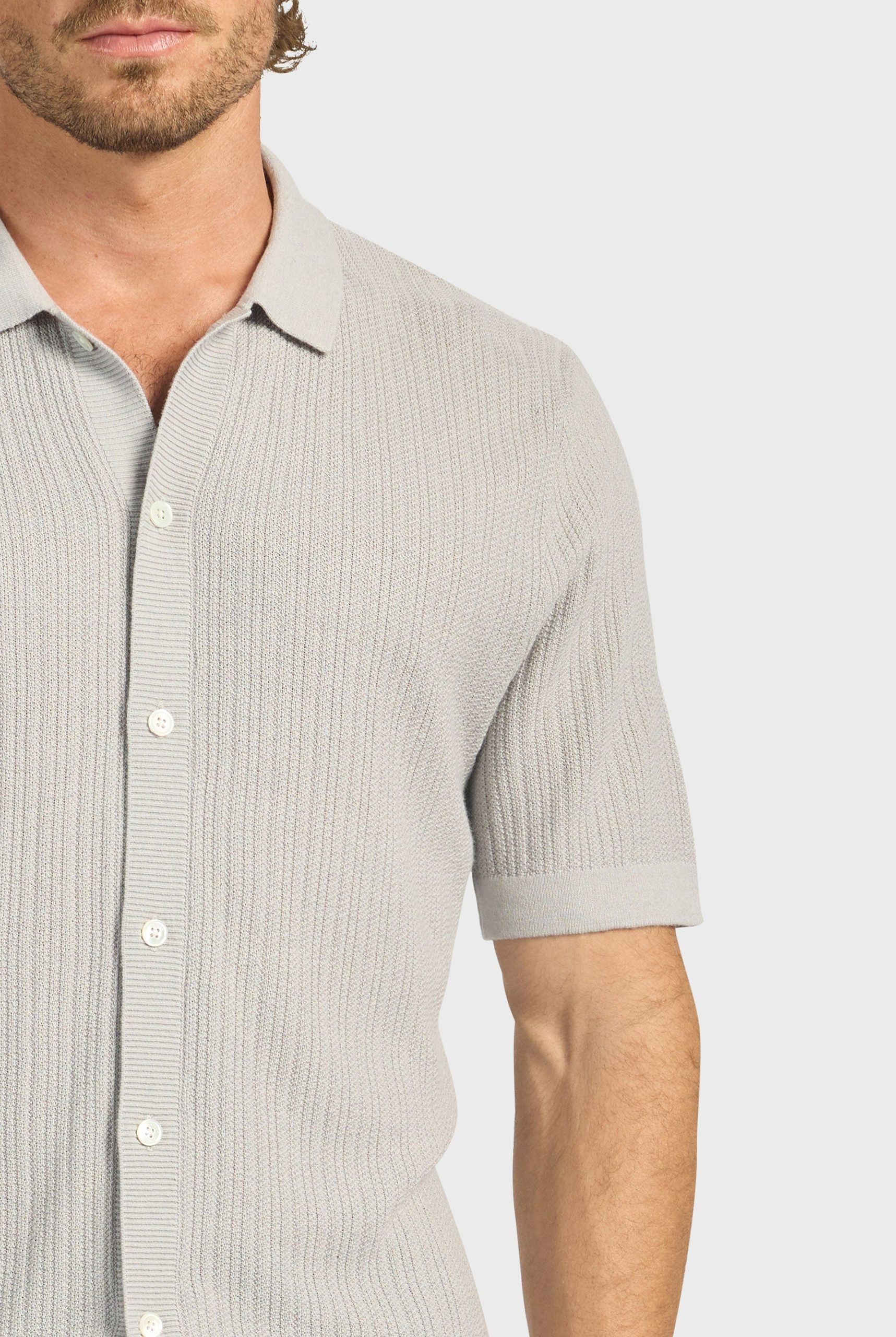 Davie Knit Short Sleeve - Image 2
