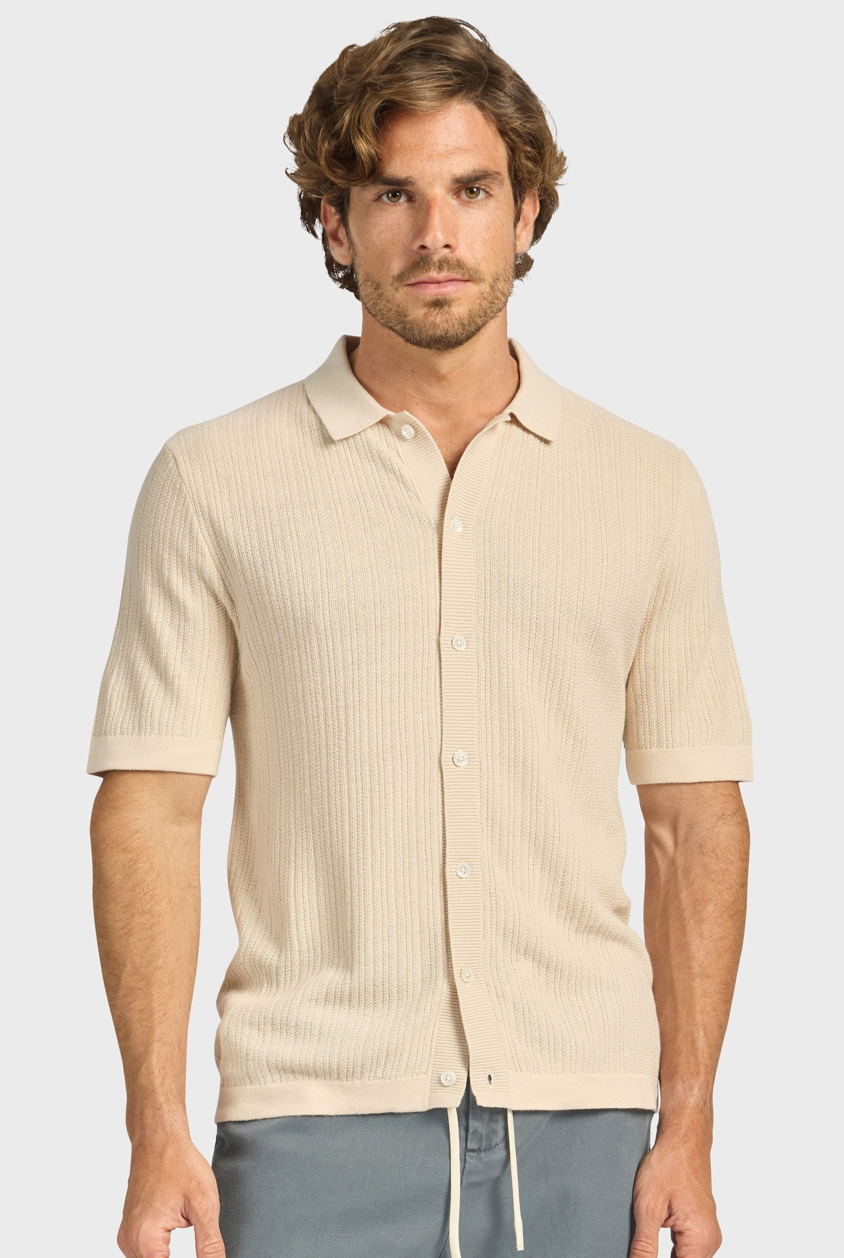 Davie Knit Short Sleeve - Image 3