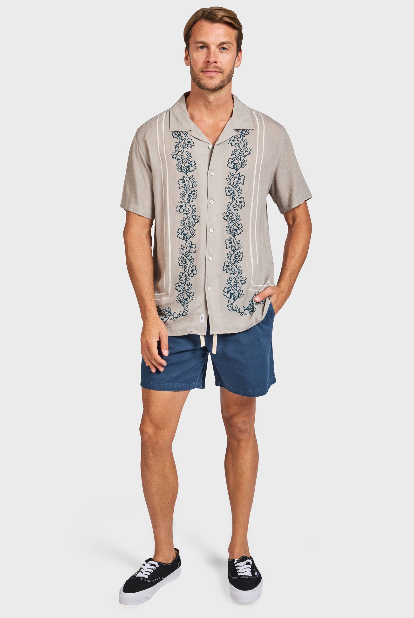 Reynolds Short Sleeve Shirt - Image 2