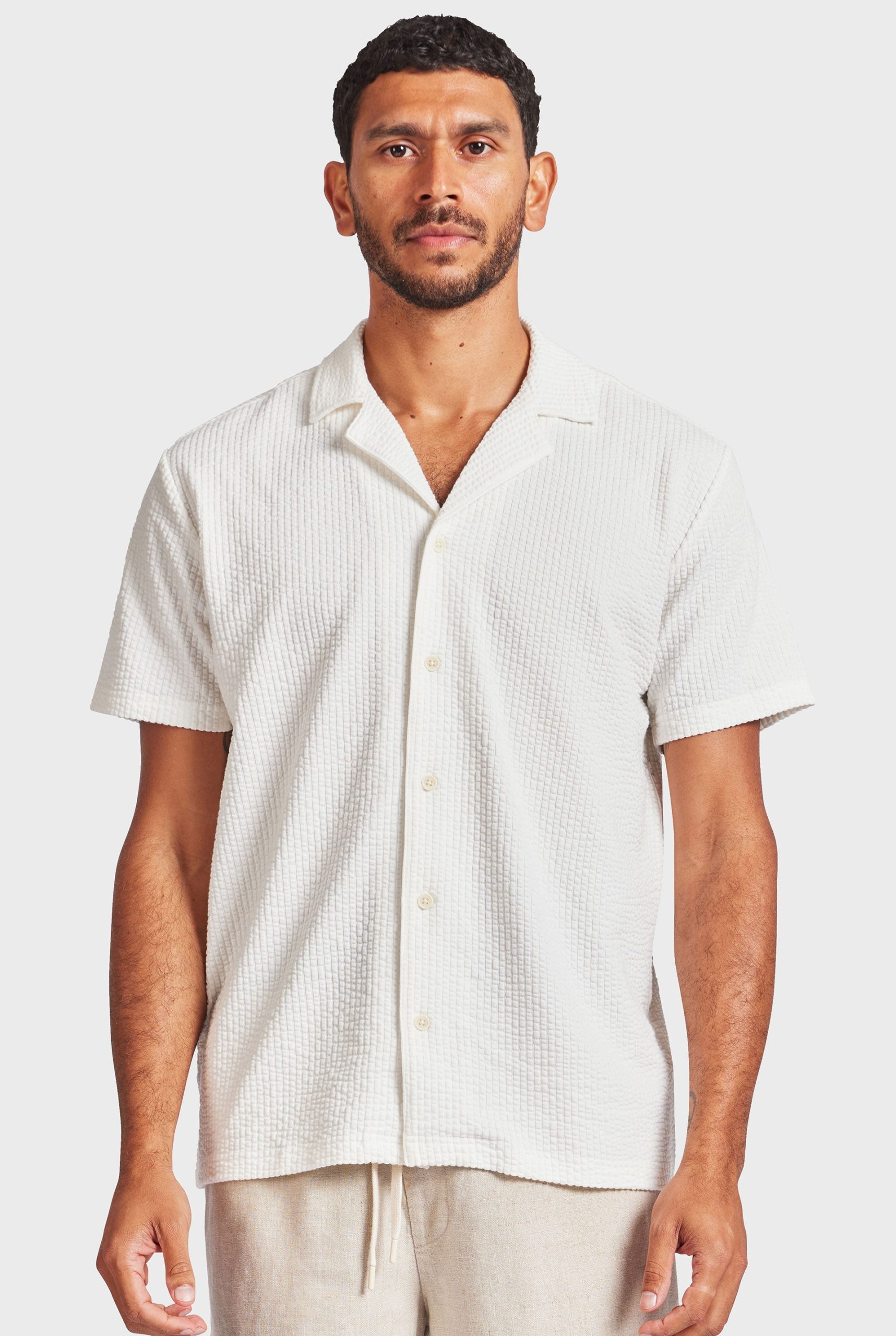Ted Short Sleeve Shirt - Image 2